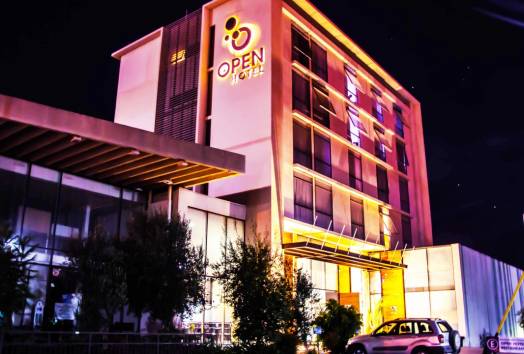 Open Hotel